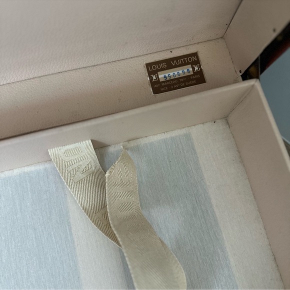 vintage louis vuitton alzer trunk - Picture 5 of 7